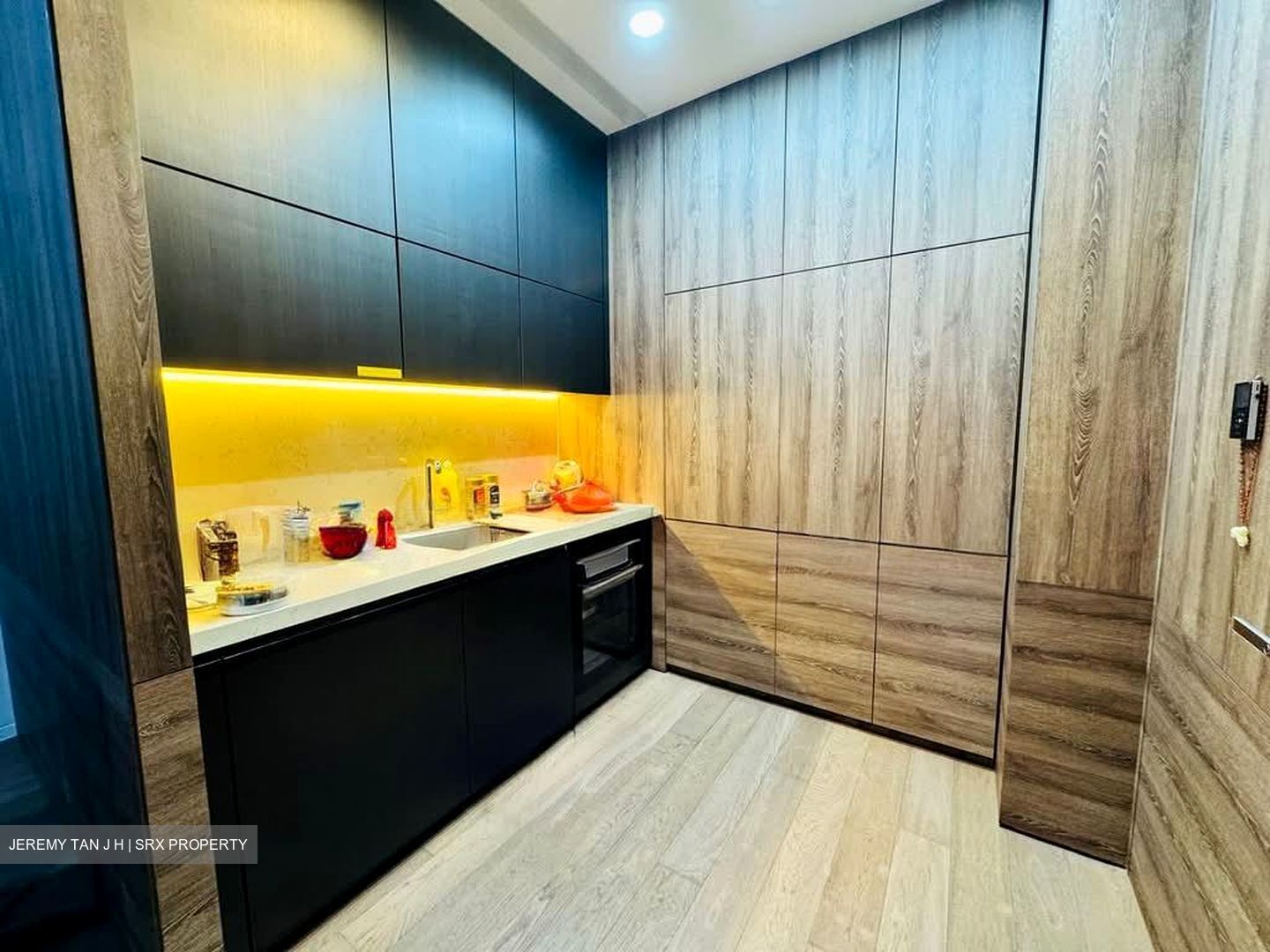 10 Evelyn (D11), Apartment #547334471